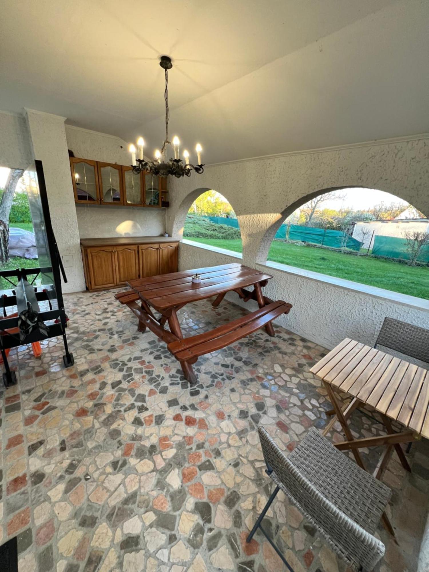 Pellegrini Apartman Balatonakali Extérieur photo